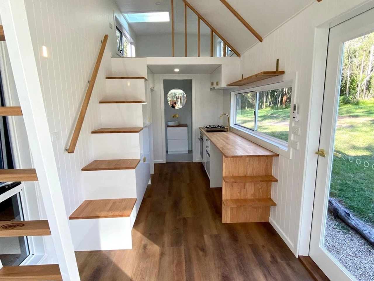 Détails de rangement intégrés